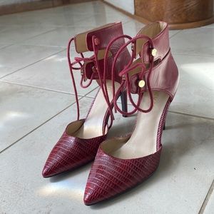 Maroon “Nine West” heels.